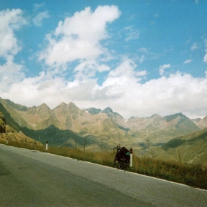 Ein Bild von der Passstrasse am Timmelsjoch