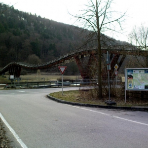 Holzbrücke über den Main-Donau-Kanal in Essing