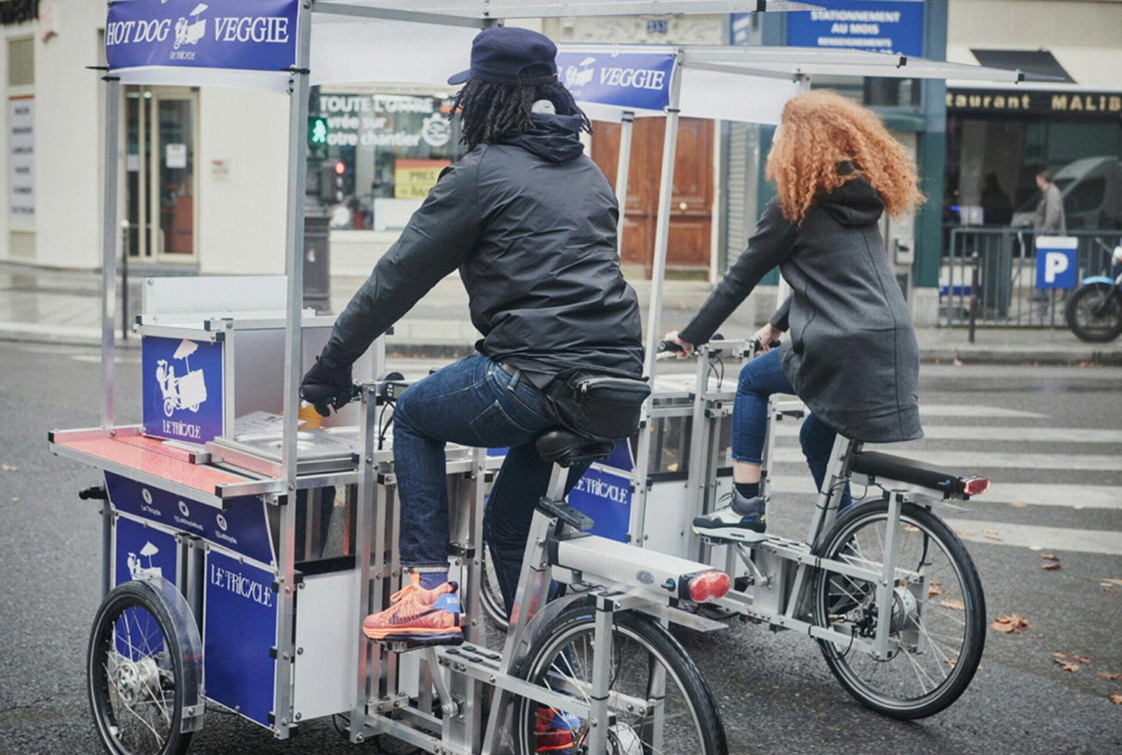 large_le-tricycle-vegetarian-paris-hot-dogs-4.jpg