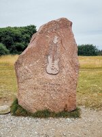 Gedächtnisstein_letztes J.Hendrix Konzert auf Fehmarn.jpg