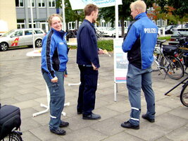Fahrradstaffel_PolizeiHH3.jpg