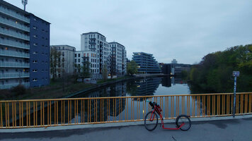01 - Spreebrücke und MIBO GT.jpg
