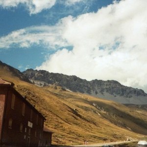 Bebauung im Hochtal am Stelvio