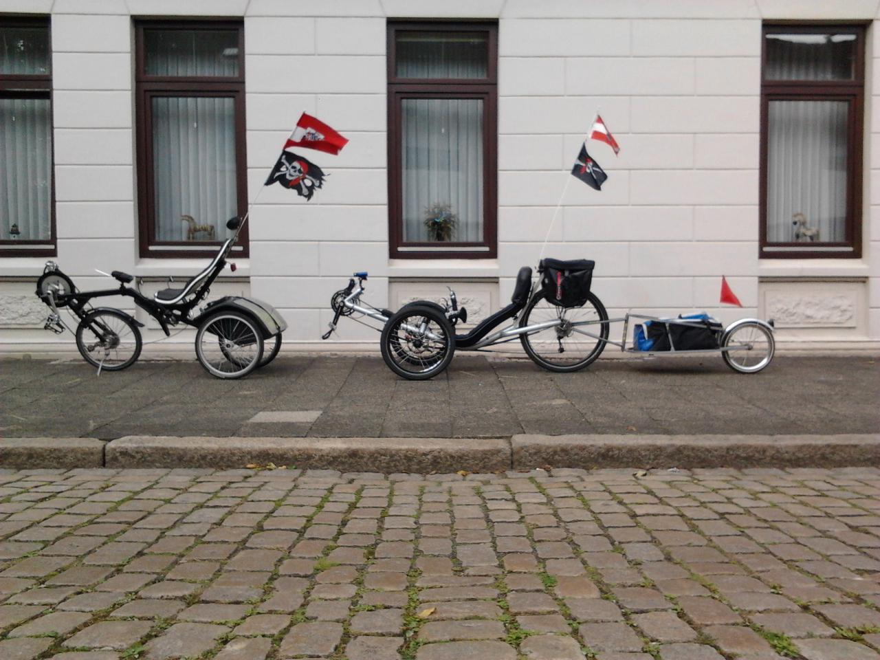 2013 09 23 15.05.47

Flevo-Trike

G-Force mit Hänger