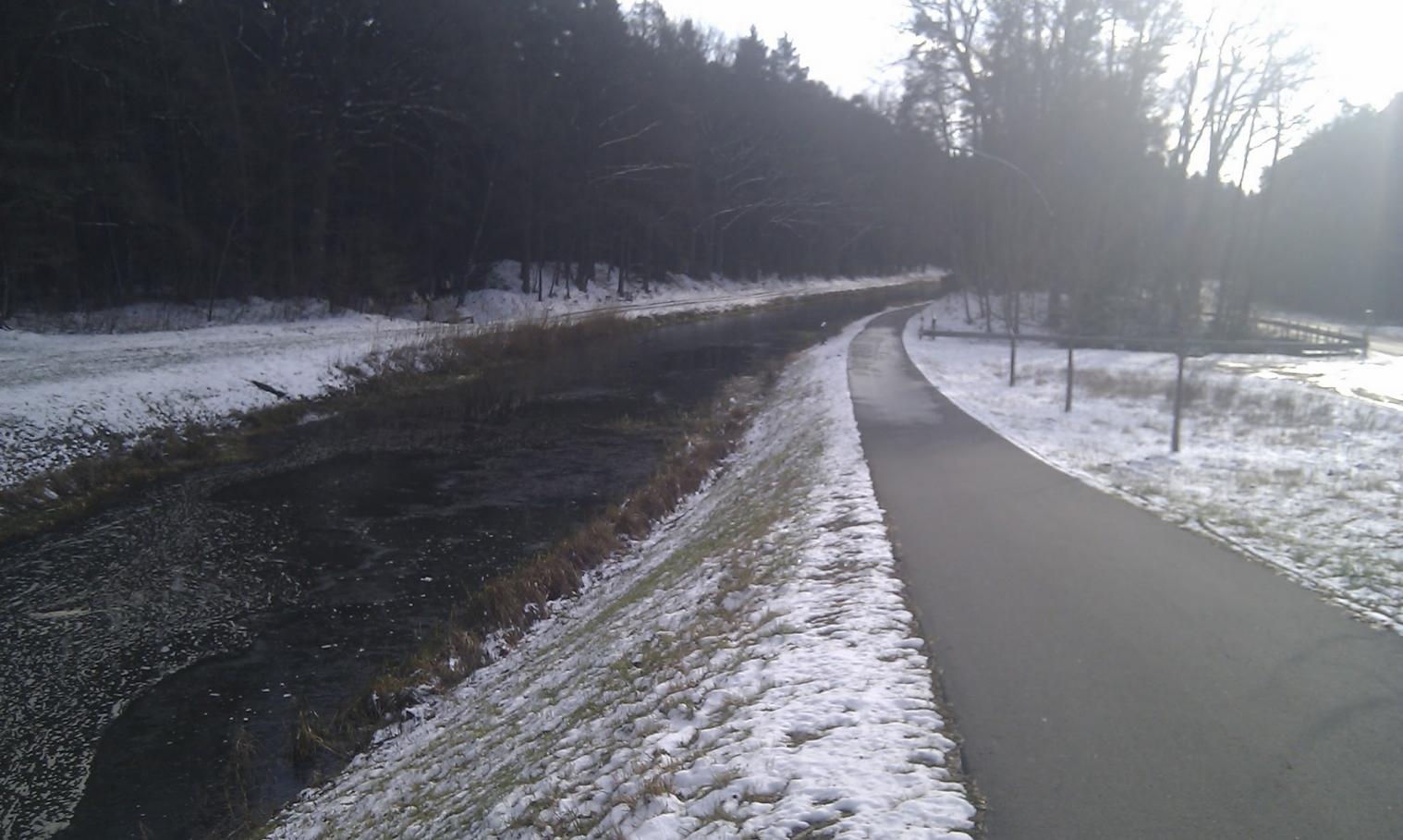 am alten Kanal vor Neumarkt