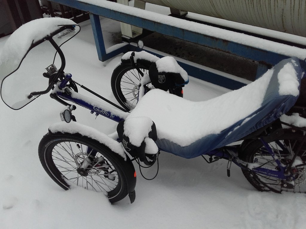 Ein wenig Schnee nach der Arbeit da macht das Heimfahren Spaß