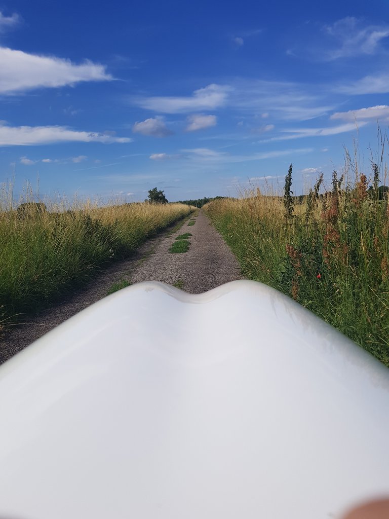 Google sagt "Radweg"