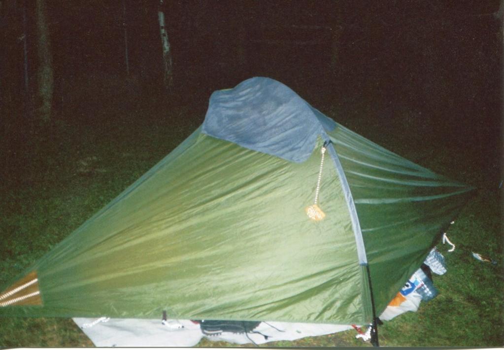 Hundehütte, aber passt fast alles drunter