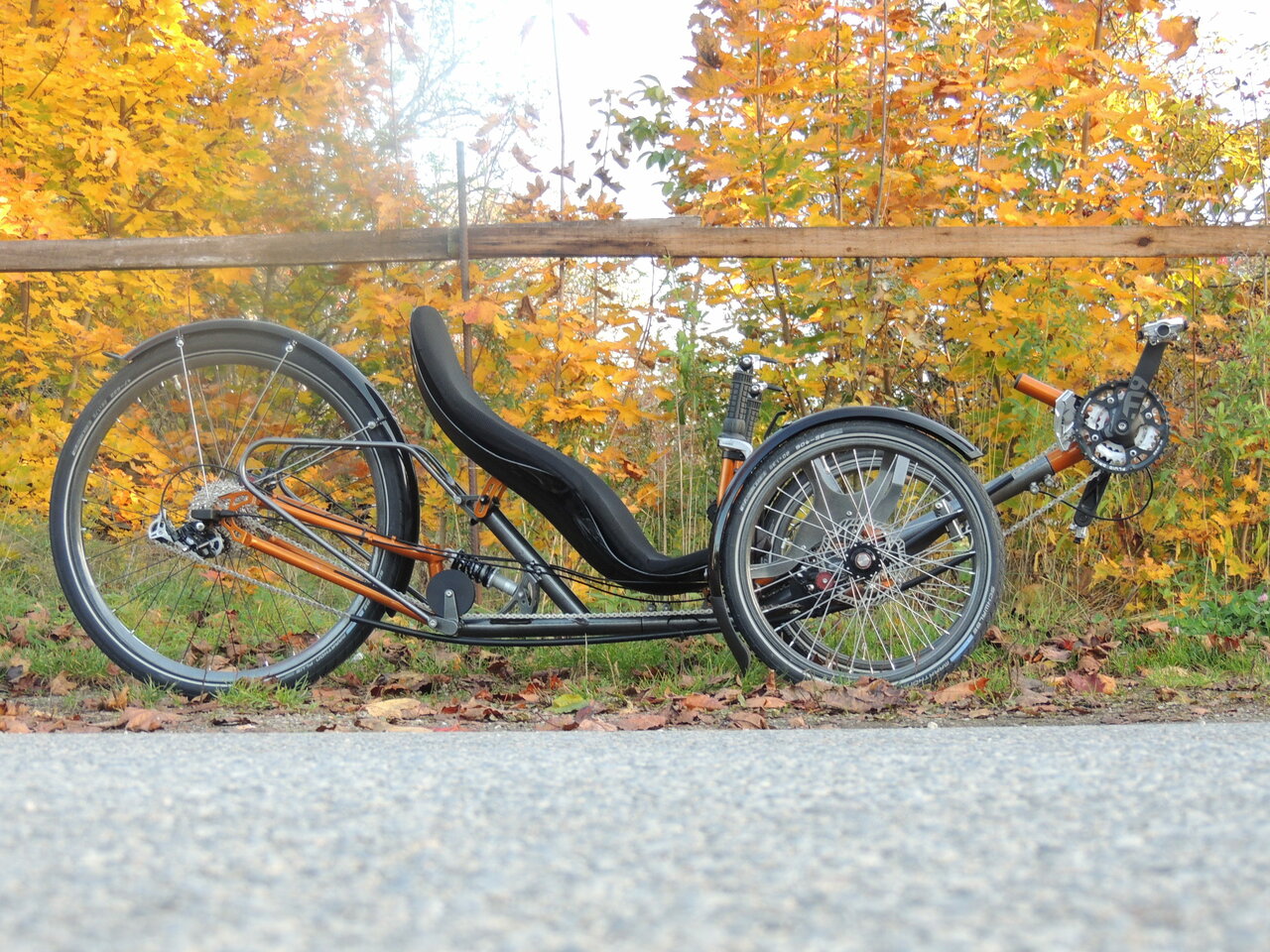 Steintrike seitlich rechts