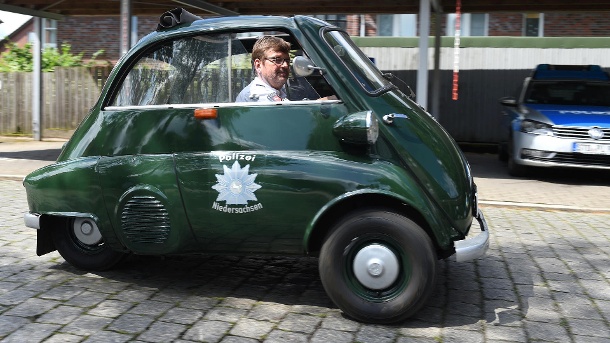 polizei-isetta-aus-dem-jahr-1957-.jpg