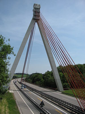 300px-D-BW-Wangen_im_Allgaeu_-_Talbruecke_Obere_Argen_8204.JPG